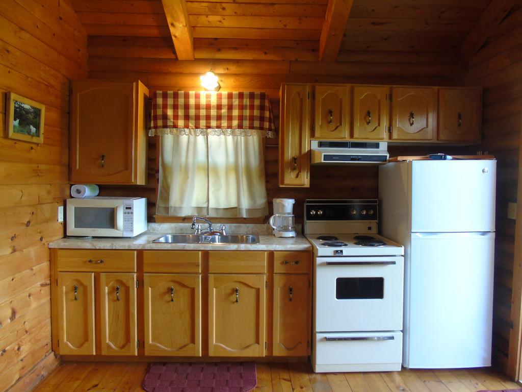 Cajun Cedar Log Cottages Margaree Forks Exteriér fotografie
