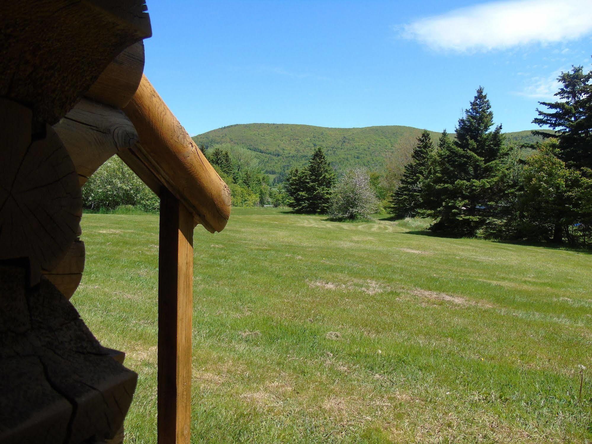 Cajun Cedar Log Cottages Margaree Forks Exteriér fotografie