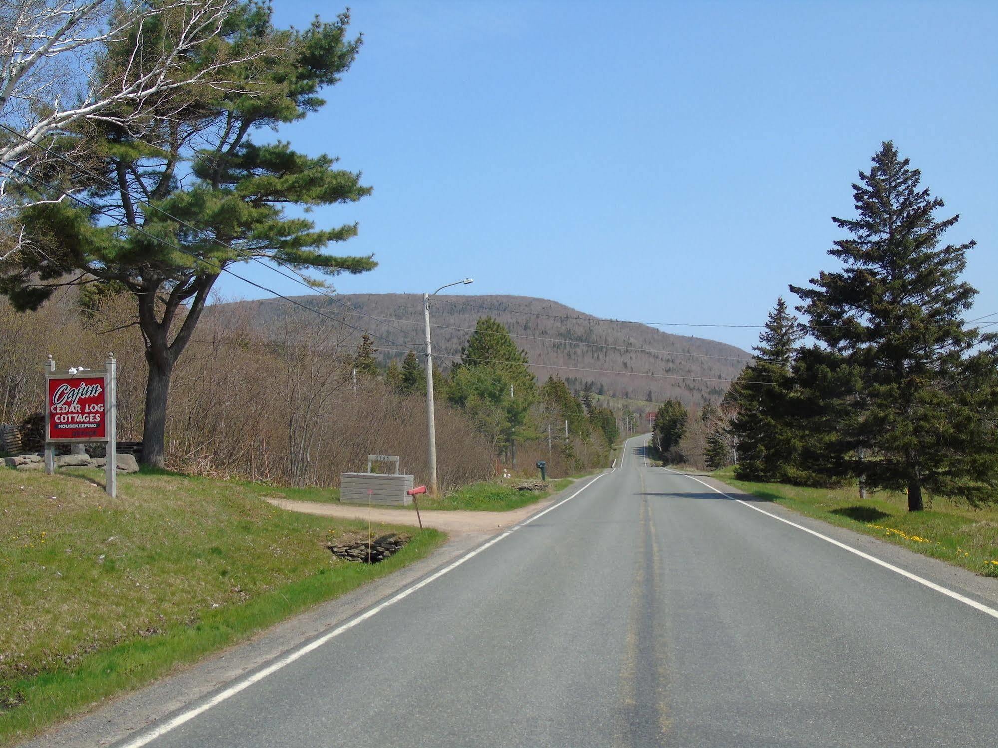 Cajun Cedar Log Cottages Margaree Forks Exteriér fotografie